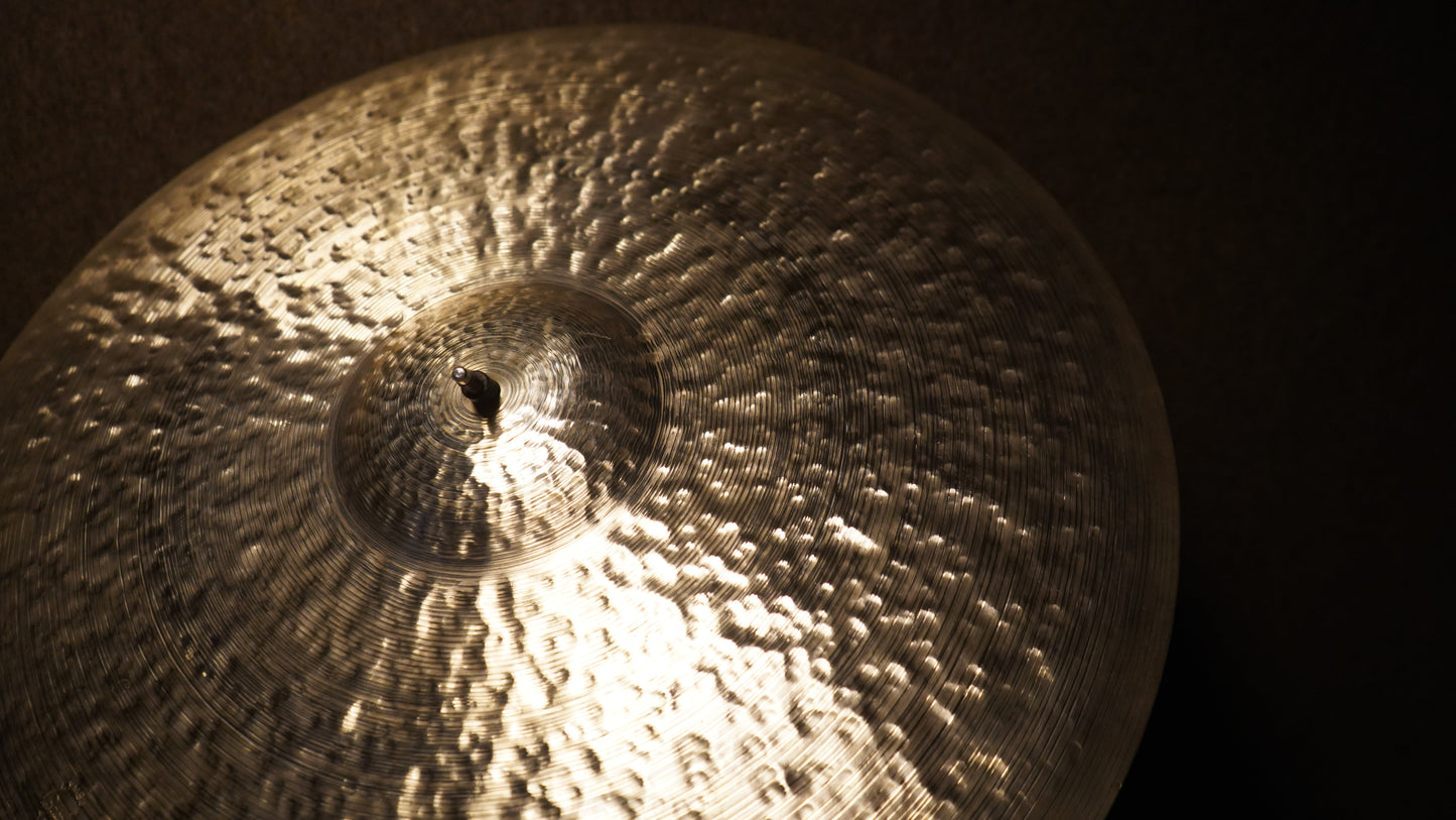 22" TW Tribute 2472g