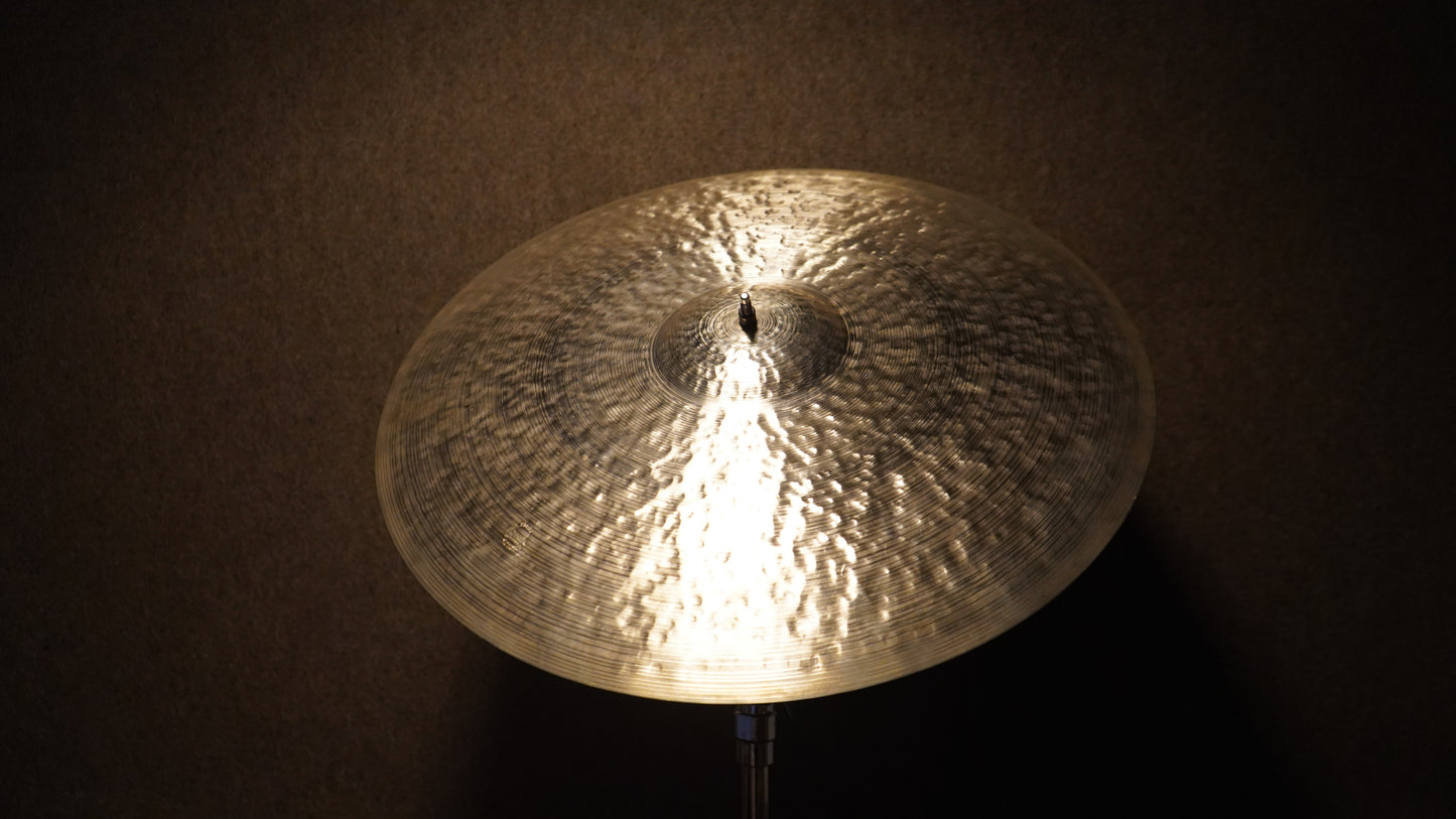 22" TW Tribute 2472g