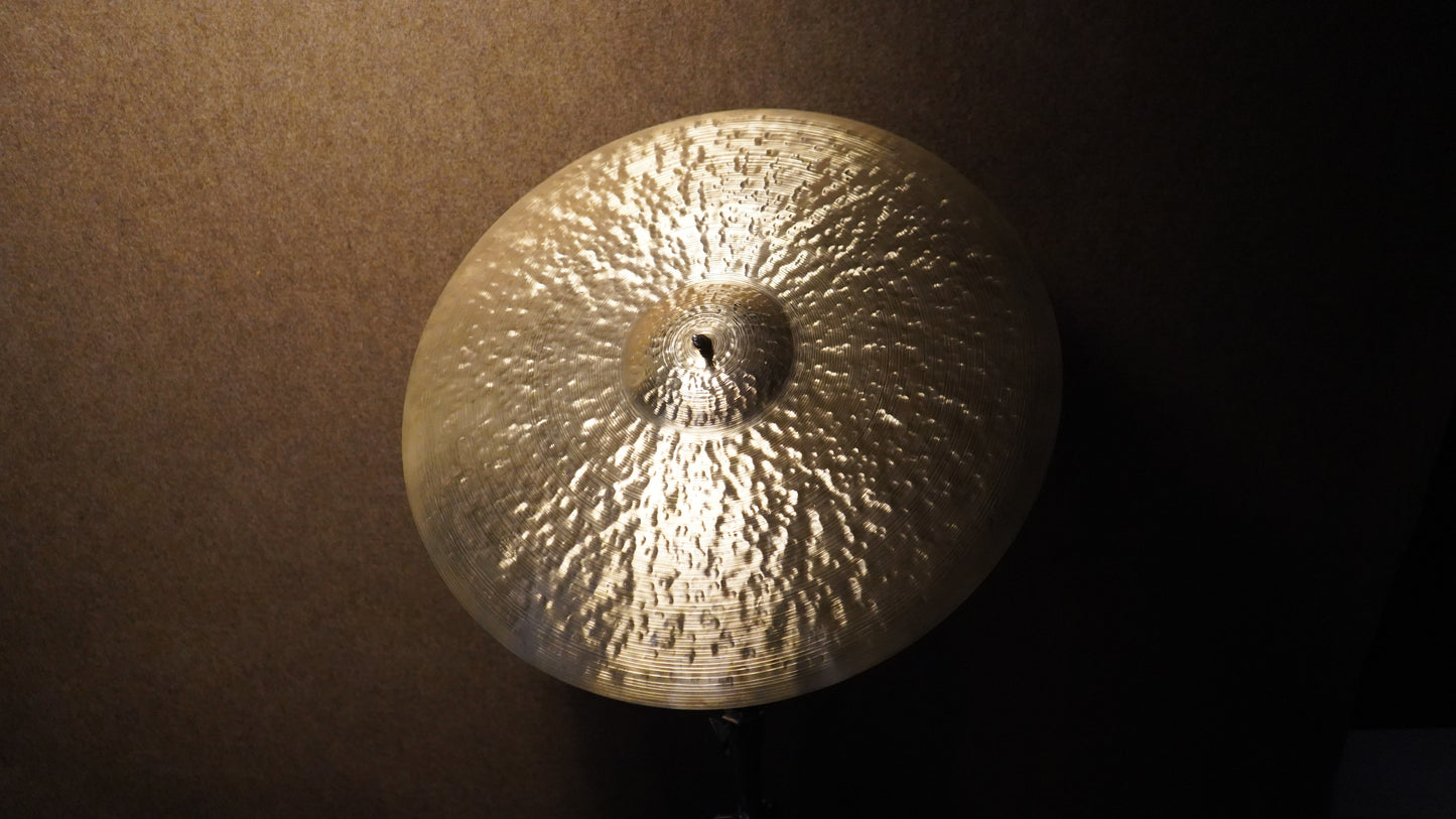 22" TW Tribute 2472g