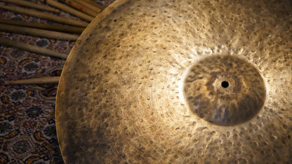 23" Gregory Hutchinson Signature Series 2865g