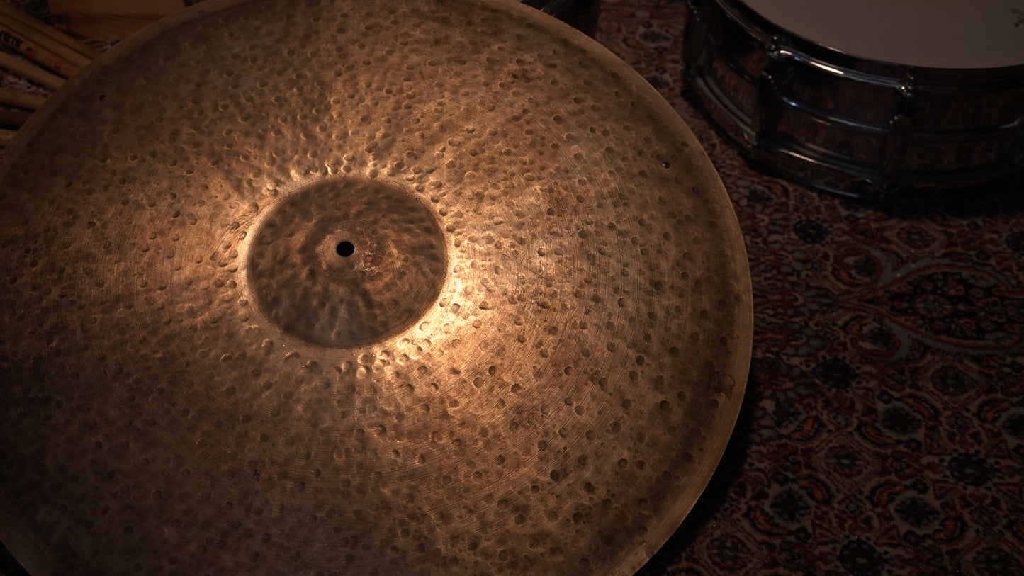 23" Gregory Hutchinson Signature Series 2865g