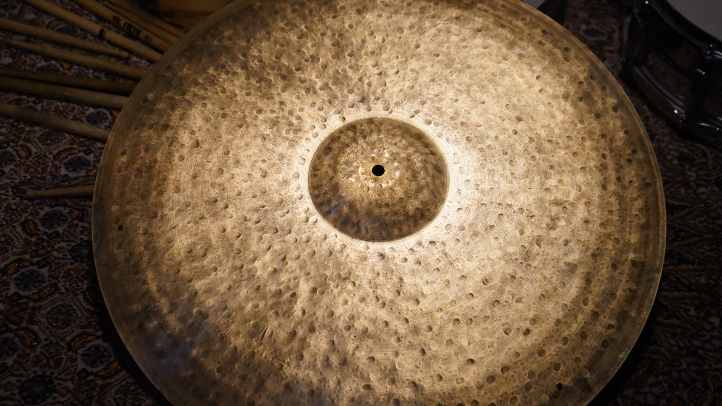 23" Gregory Hutchinson Signature Series 2777g
