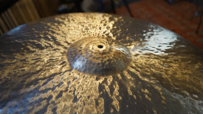 23" Gregory Hutchinson Signature 2780g