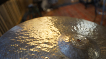 22" TW Tribute 2343g