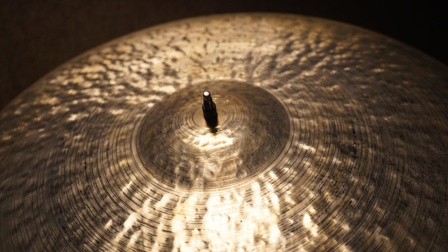 22" TW Tribute 2343g