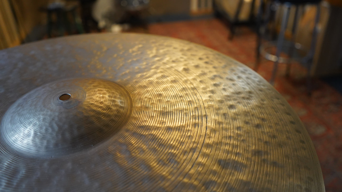 22" TW Tribute 2273g