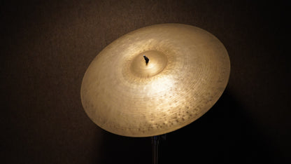 22" Nefertiti 2452g