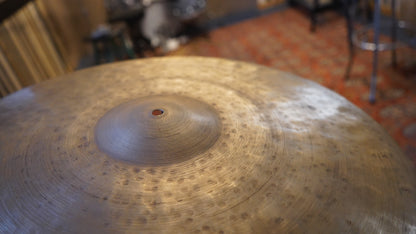 22" Nefertiti 2421g