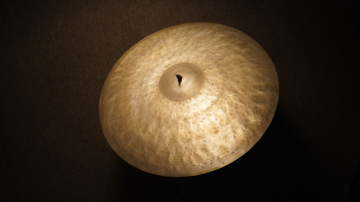 22" Nefertiti 2421g
