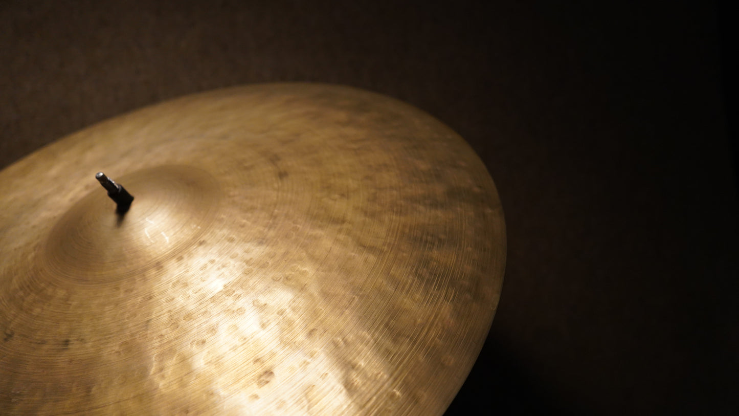 22" Nefertiti 2421g