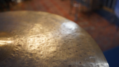 22" Nefertiti 2447g