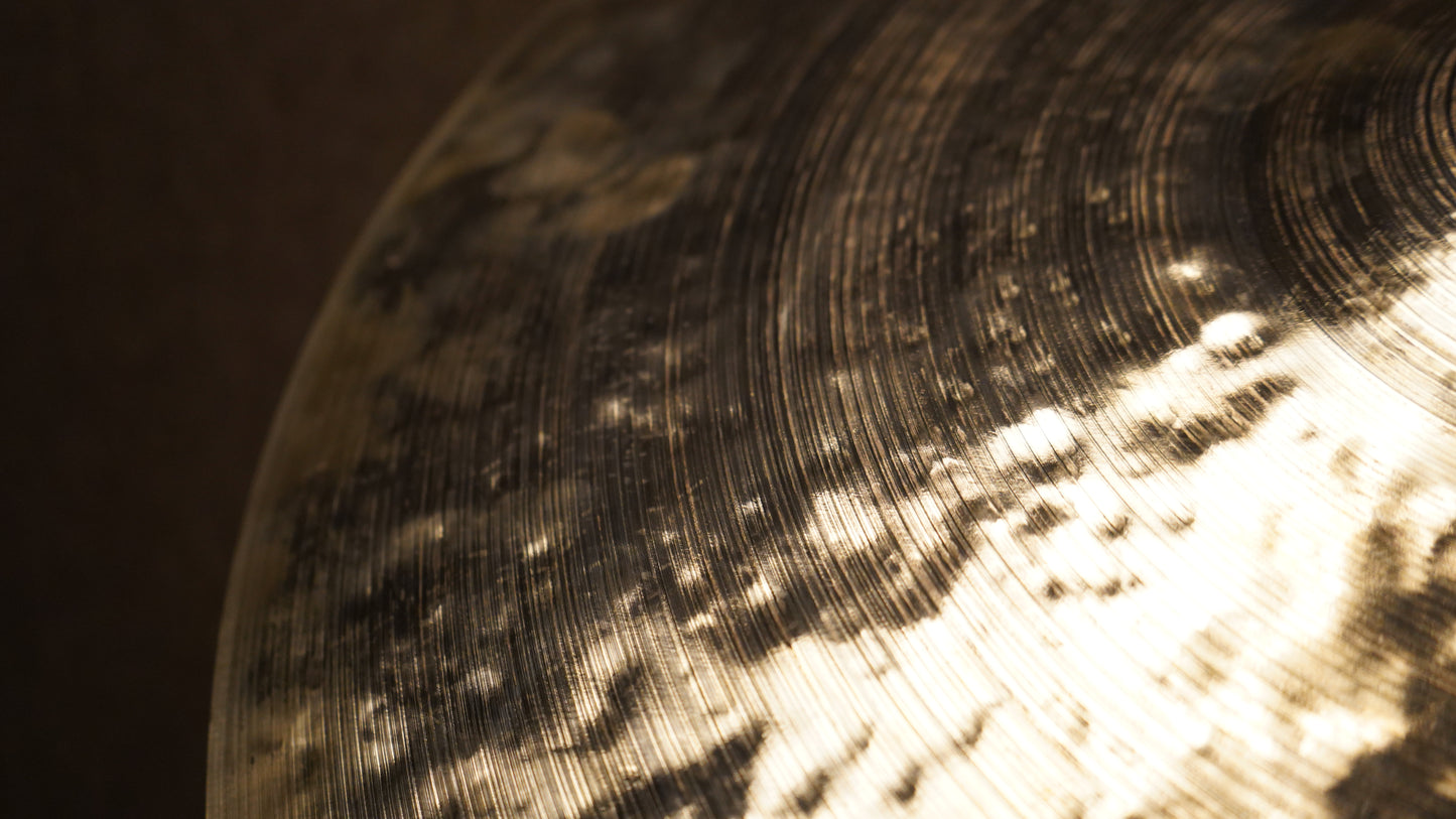 22" TW Tribute 2391g