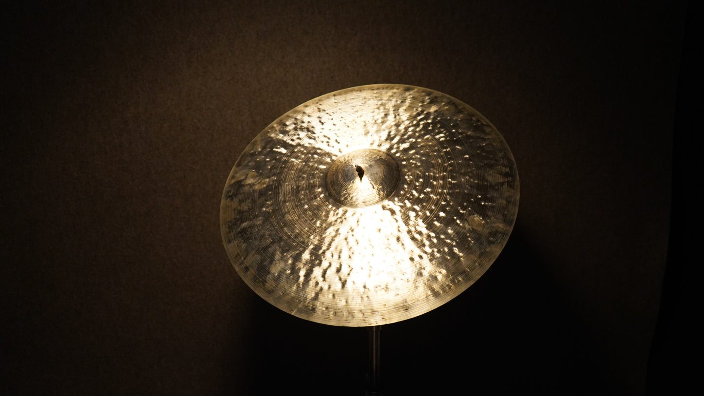 22" TW Tribute 2391g
