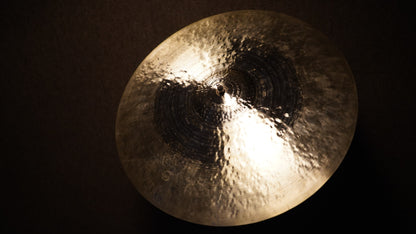 20" Nefertiti 1917g