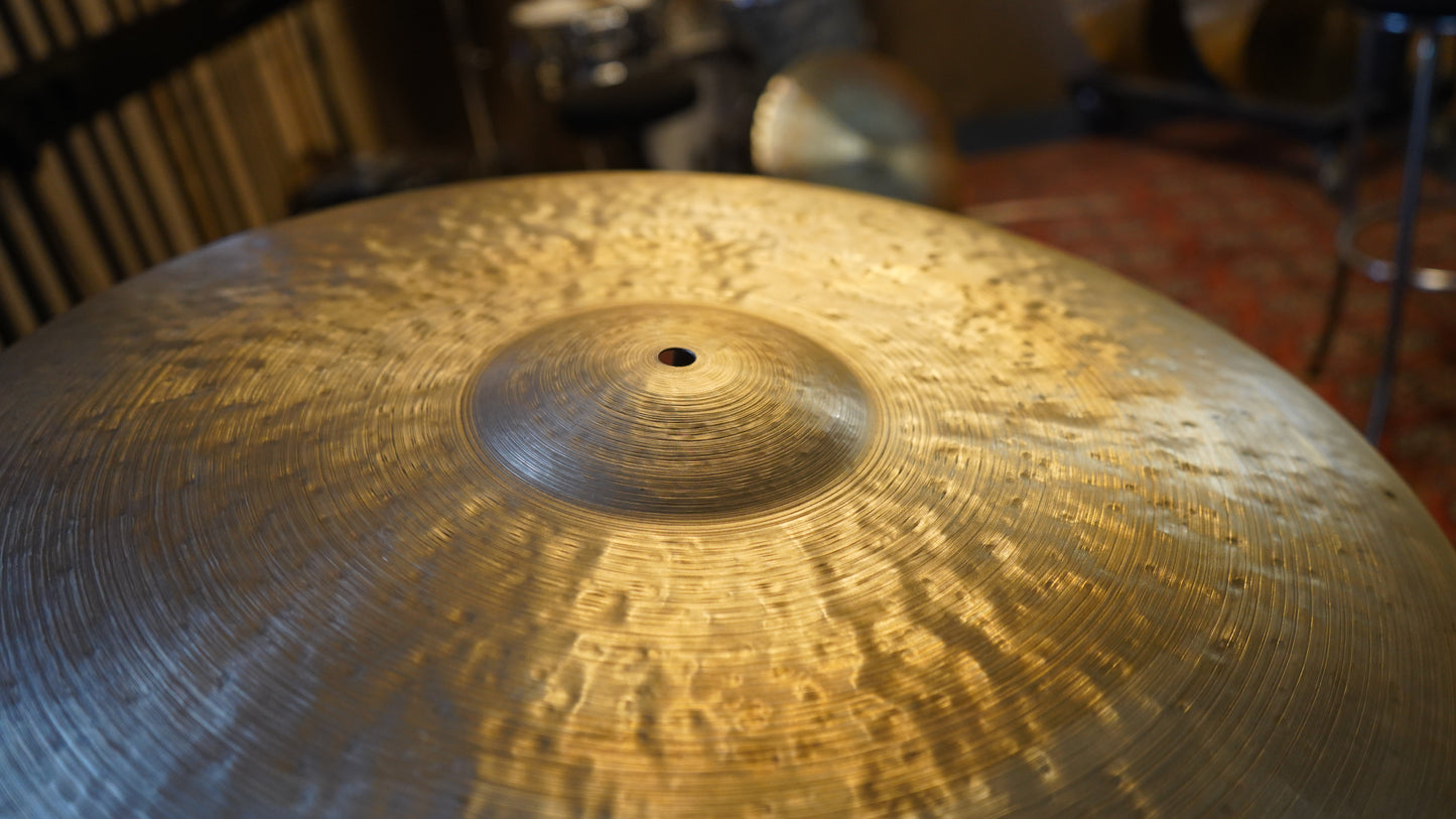 22" TW Tribute 2290g