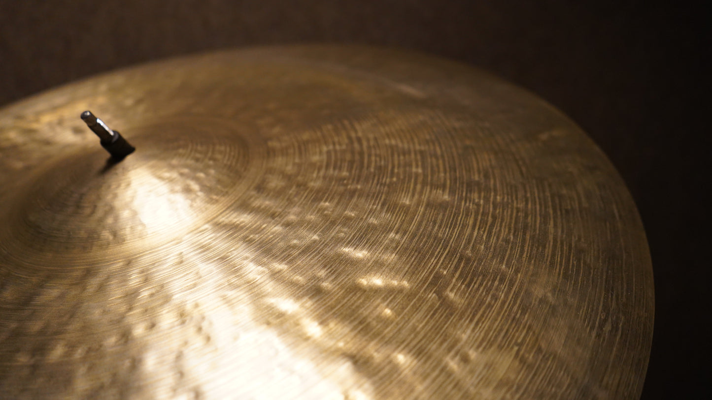 22" TW Tribute 2290g