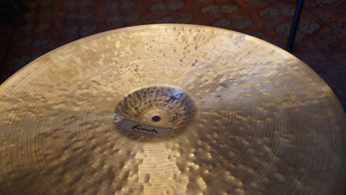 22" TW Tribute 2372g
