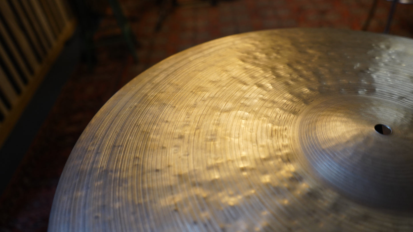 22" TW Tribute 2365g