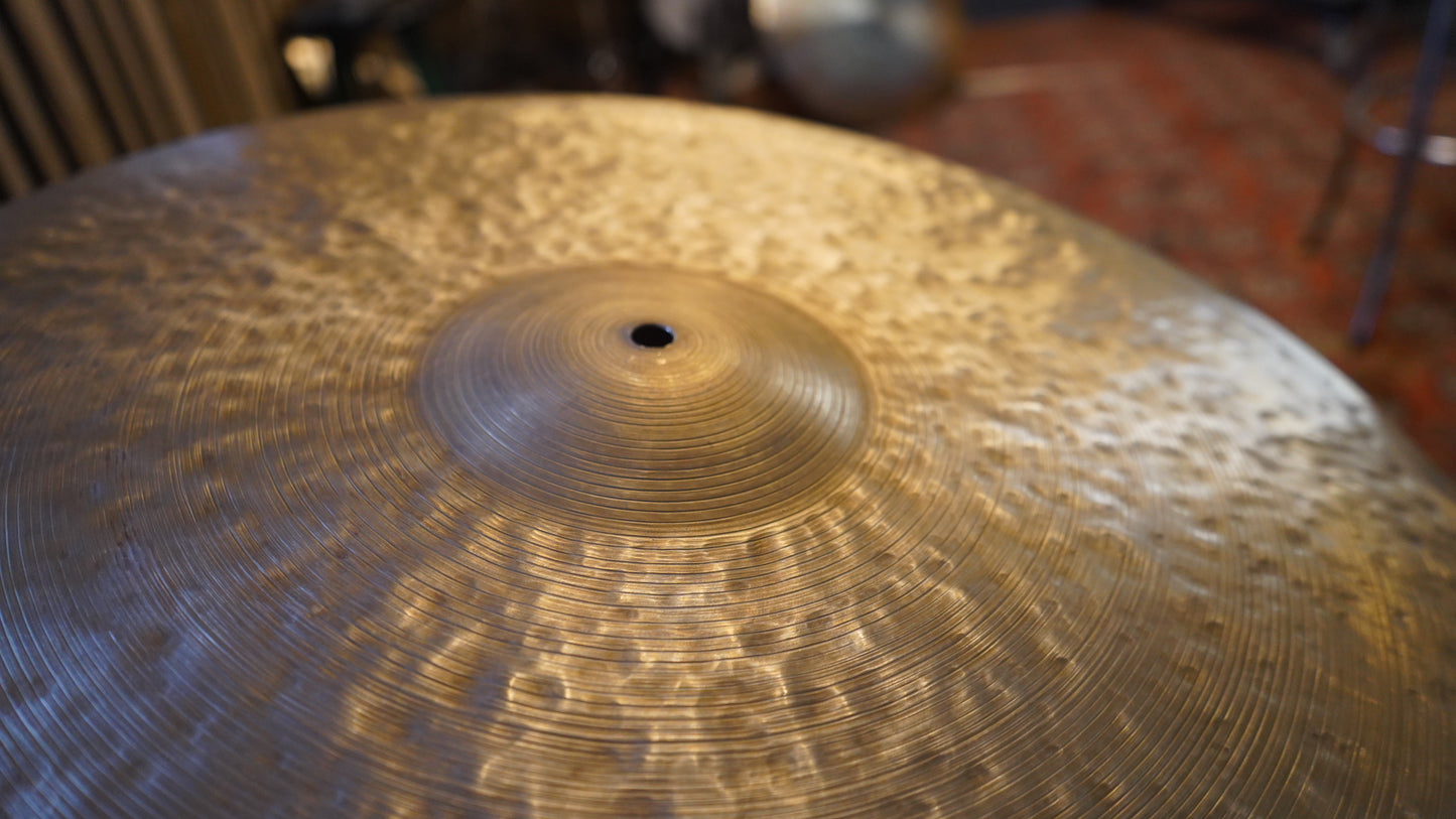 22" Nefertiti CB 2299g