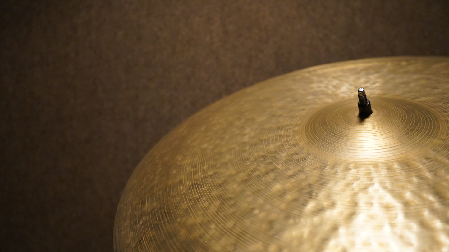 22" Nefertiti CB 2299g