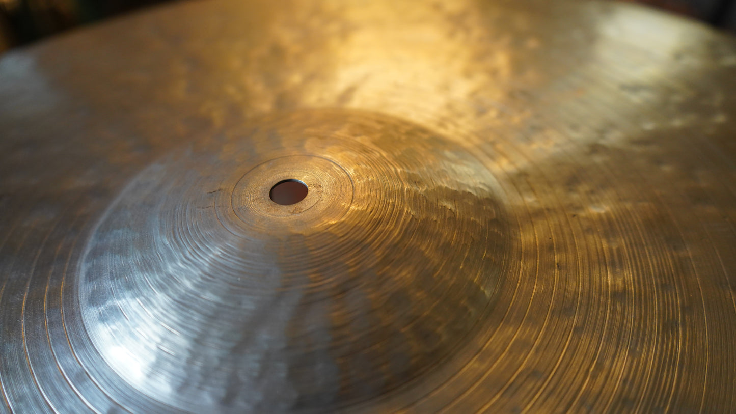 22" Perceptual 2242g