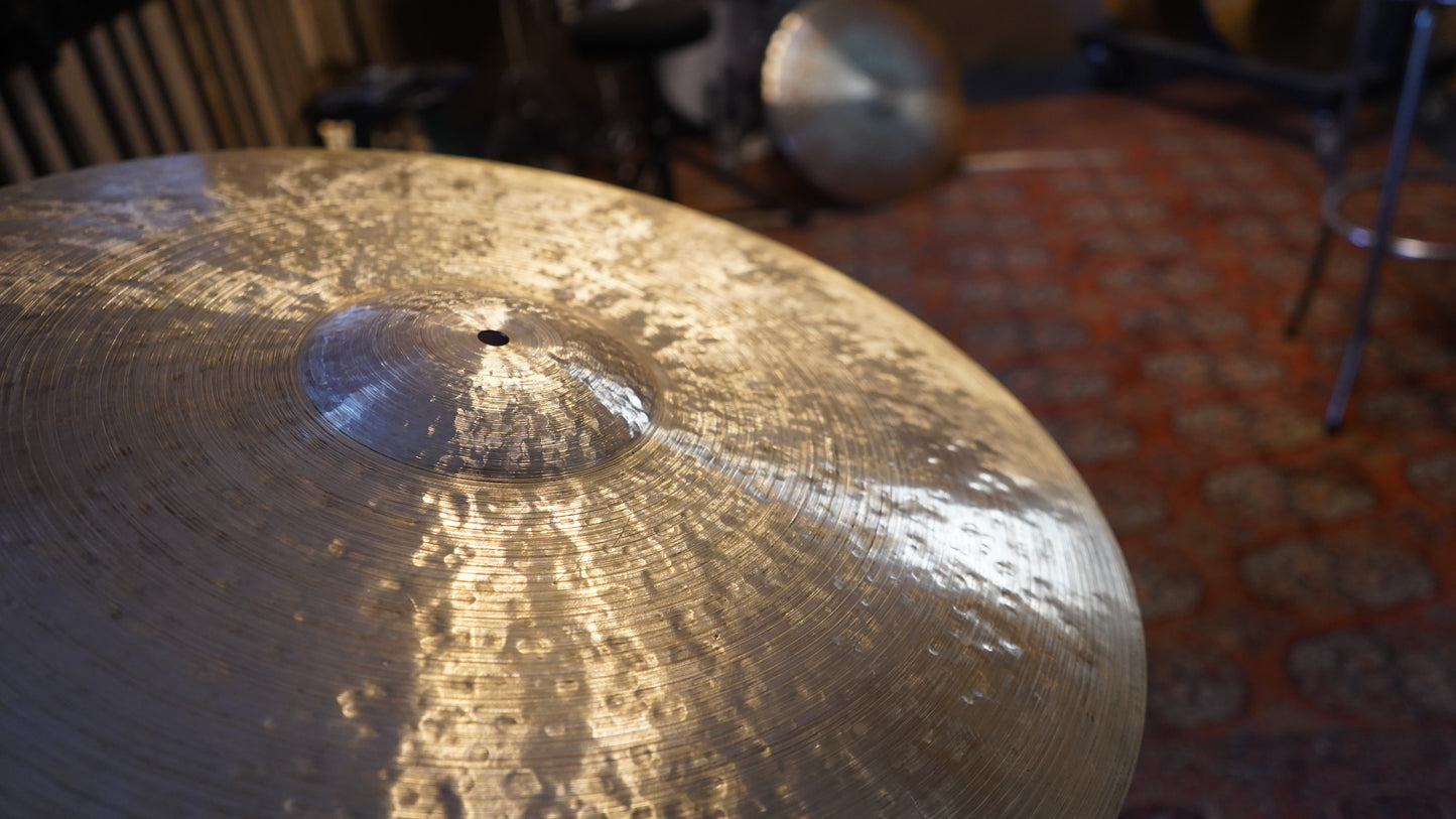 22" Perceptual 2211g
