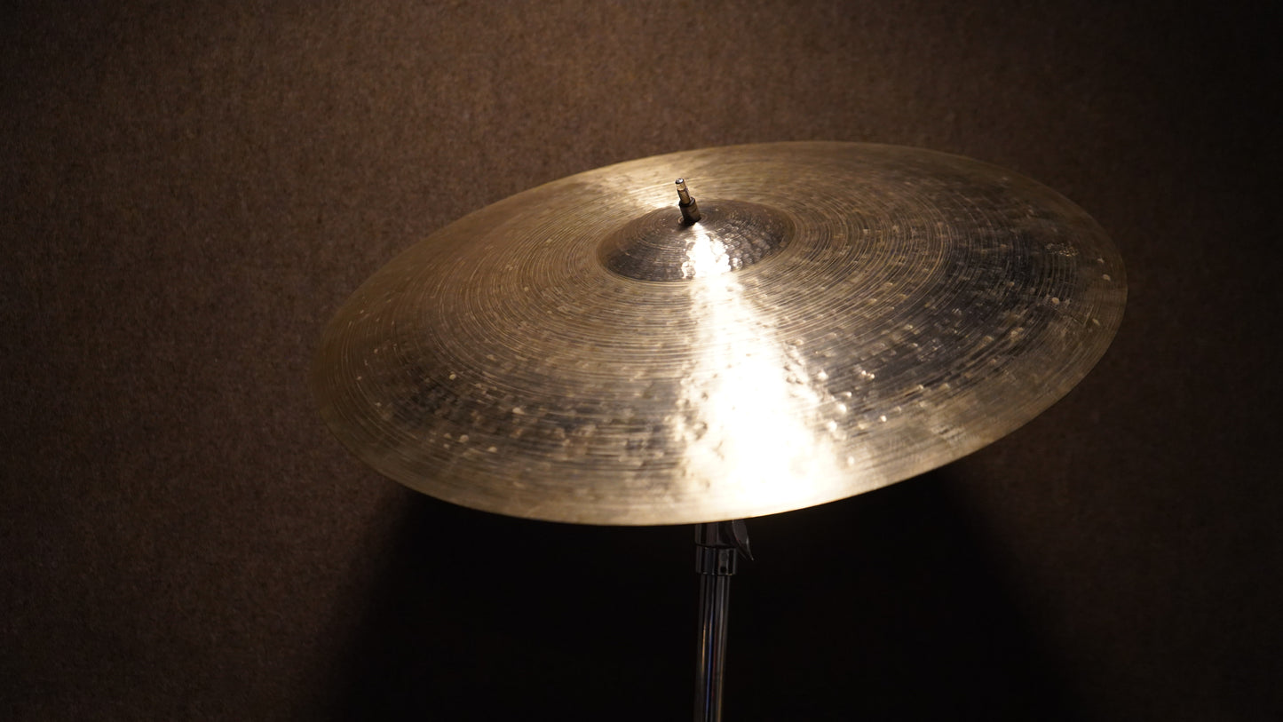 22" Perceptual 2211g