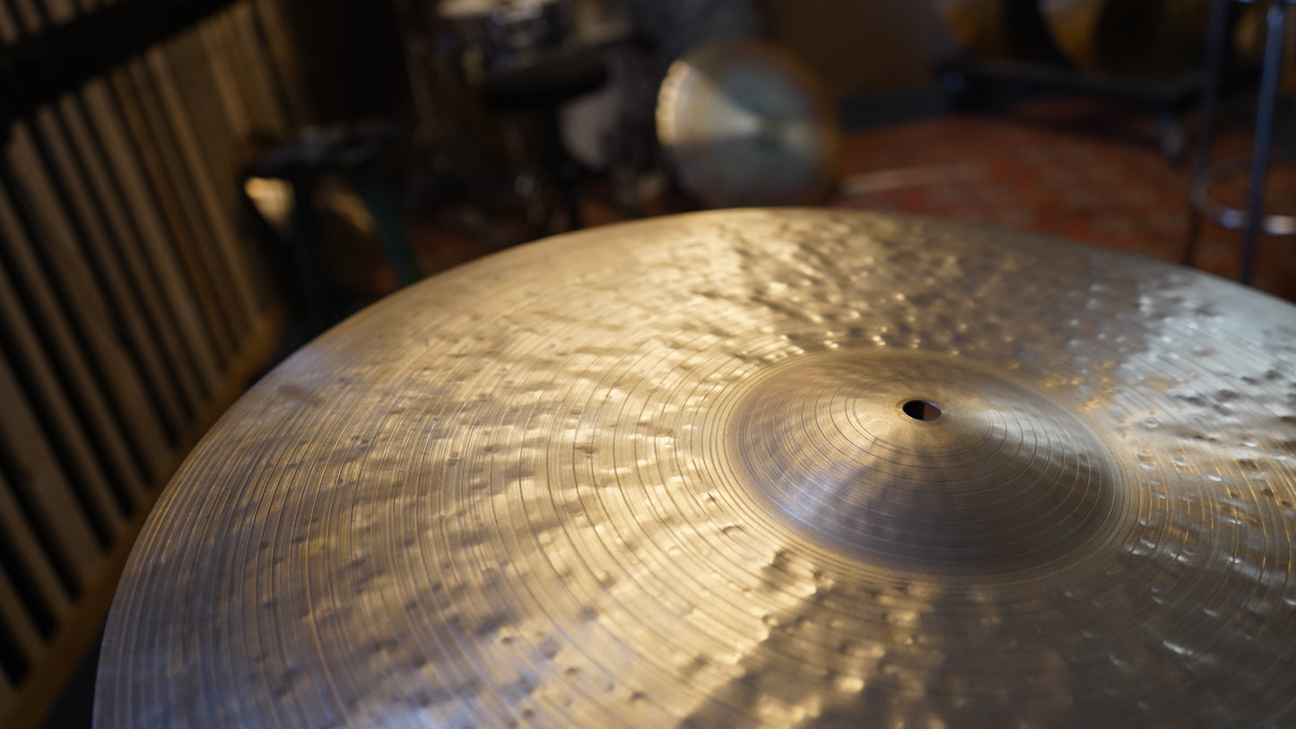 22" TW Tribute 2408g