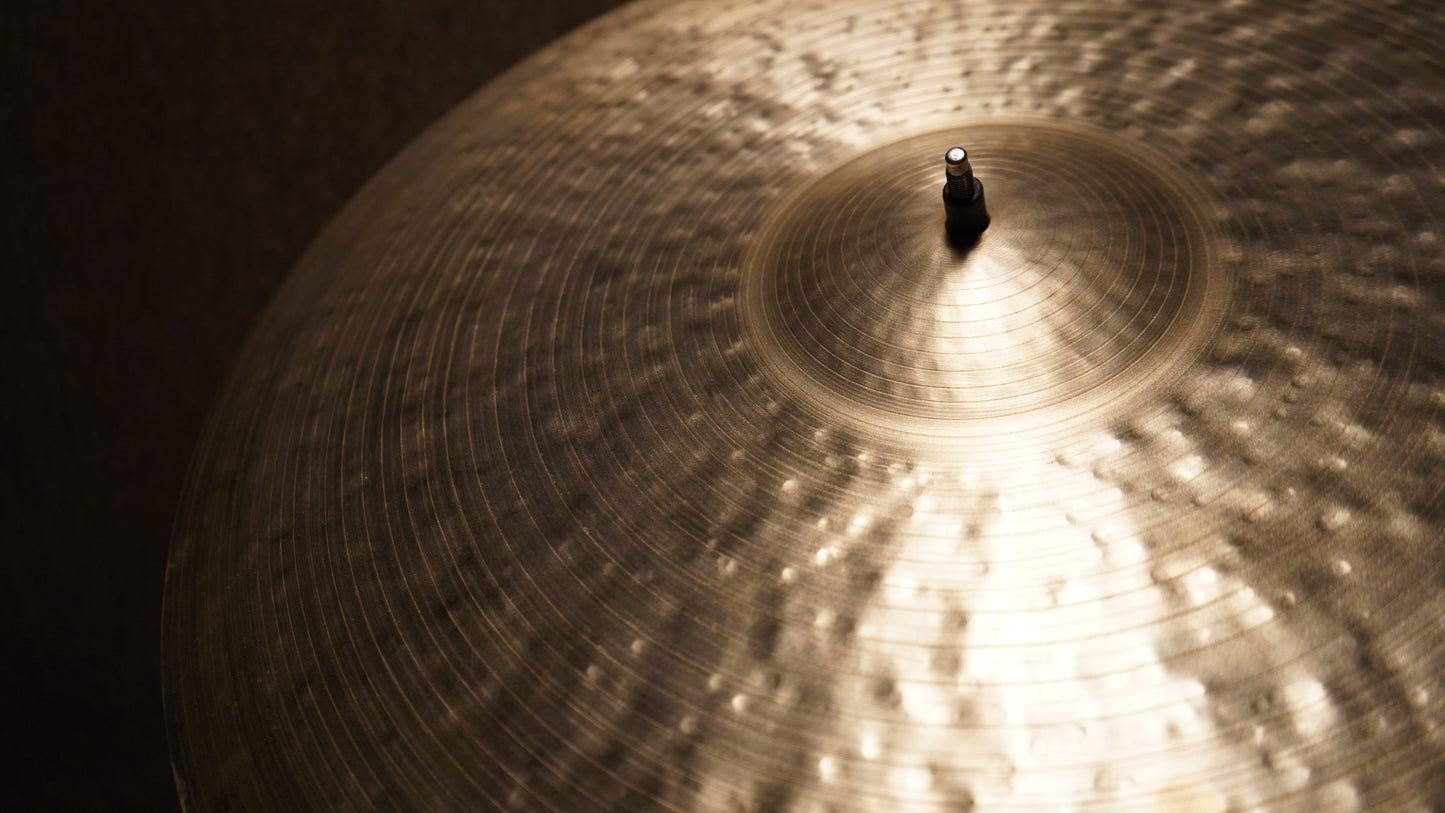 22" TW Tribute 2408g