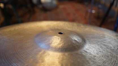 22" Nefertiti 2444g