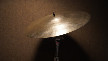 18" Hand Formed Big Bell 1557g