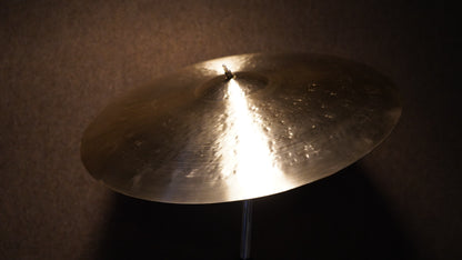 22" Nefertiti Tall 2353g