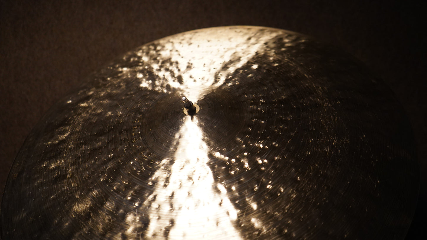 22" Extra Light TW 2035g