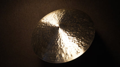 22" Nefertiti Tall 2250g