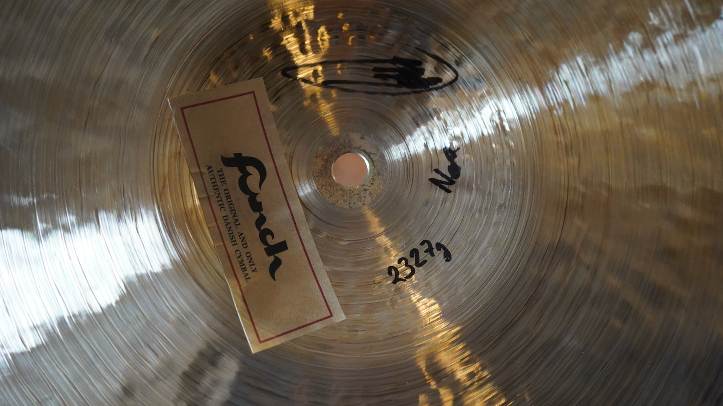 22" Nefertiti 2327g
