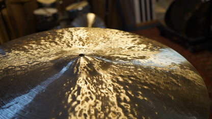 22" Nefertiti 2327g