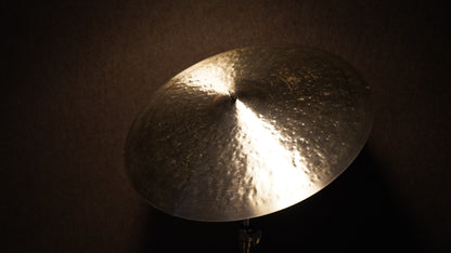 22" Nefertiti 2327g