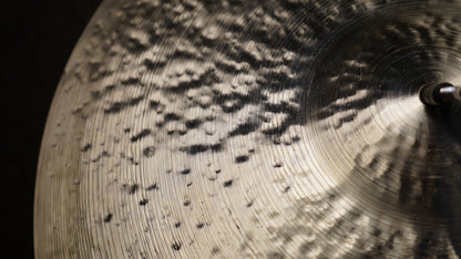22" Nefertiti 2327g