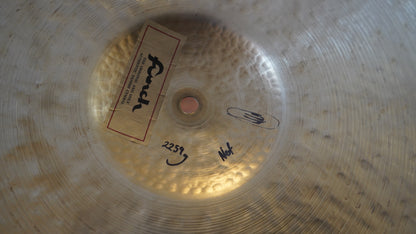 22" Nefertiti 2259g