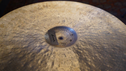 22" Nefertiti 2259g