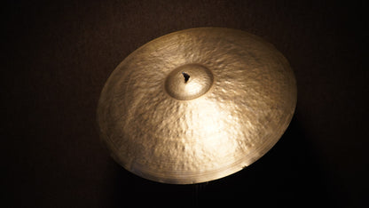 22" Nefertiti 2259g