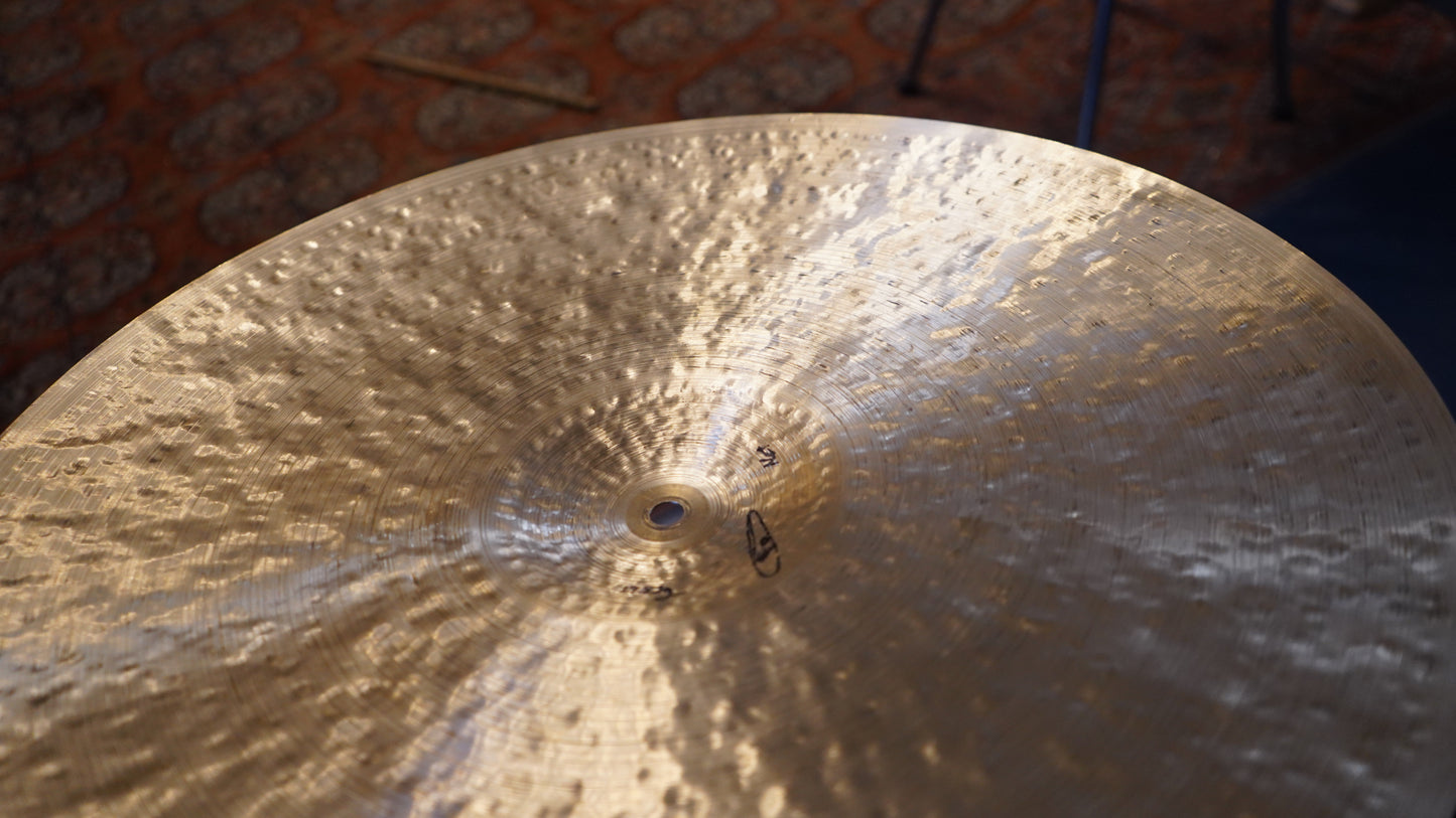 20" Nefertiti 1983g