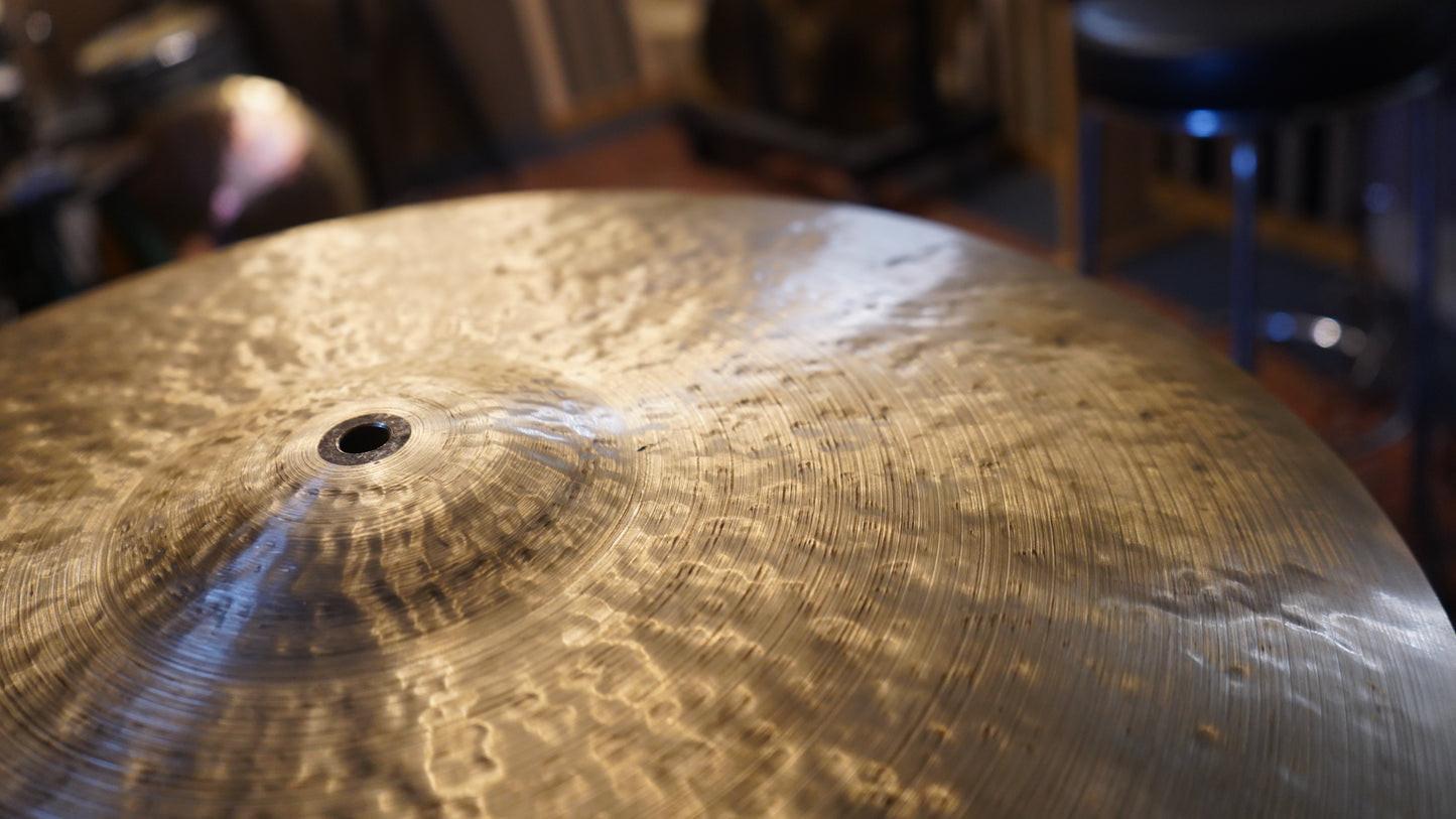 20" Nefertiti 1983g