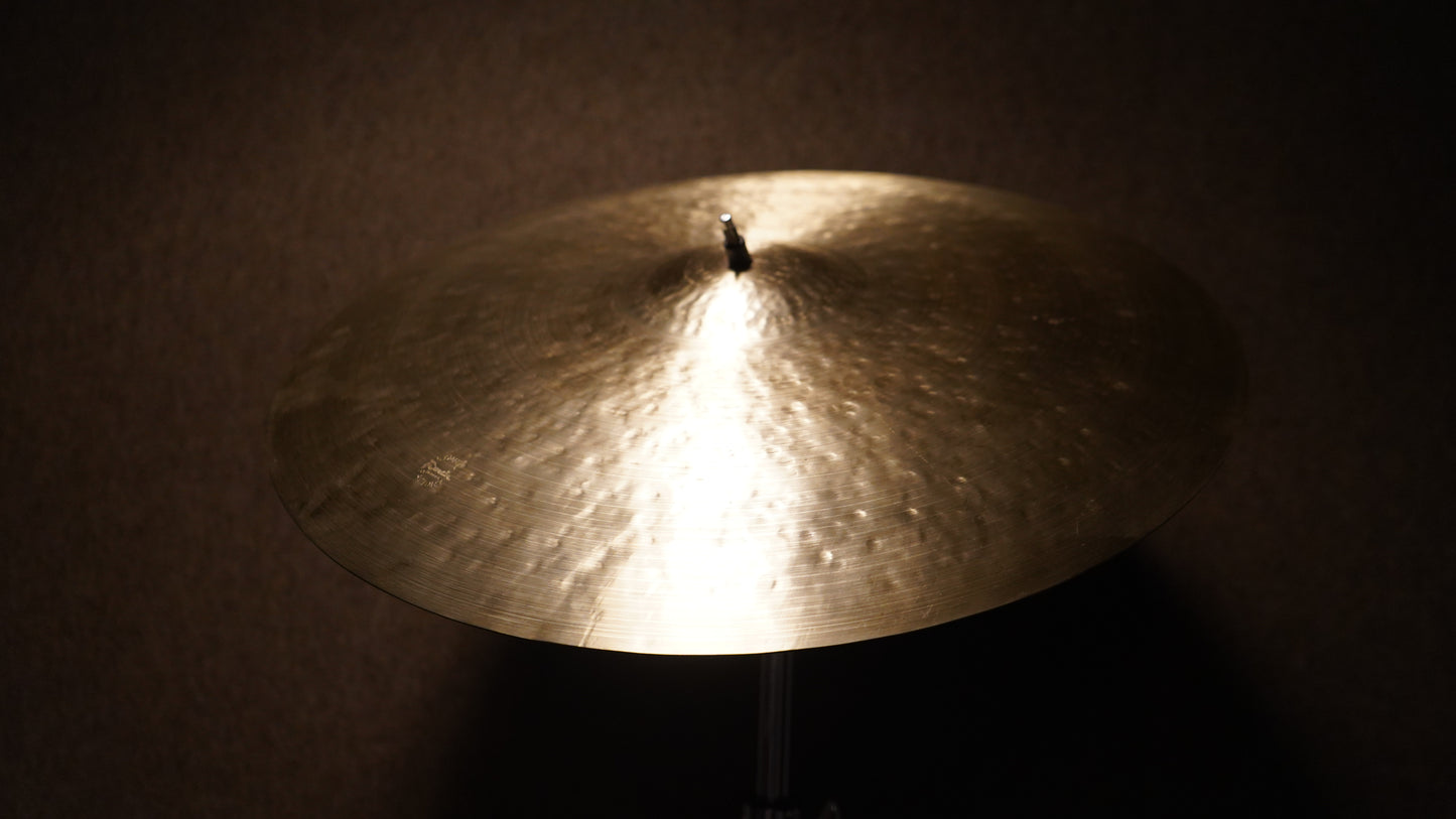 20" Nefertiti 1983g