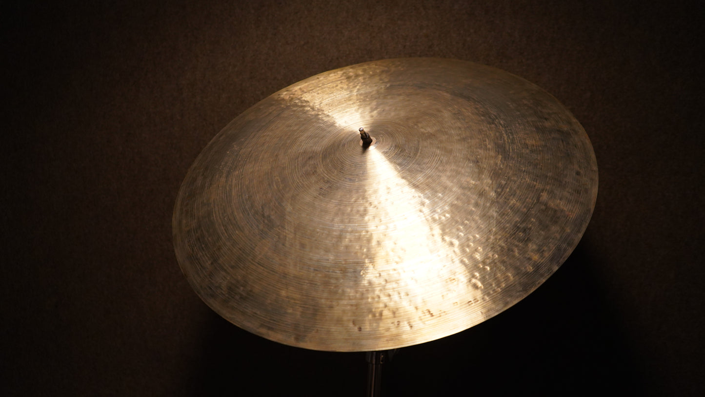 23" Nefertiti CB 2511g