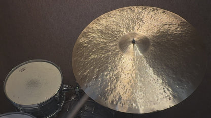 23" Nefertiti 2716g