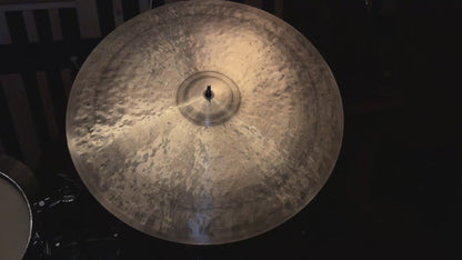 22" Nefertiti 2366g (Clean Bell)