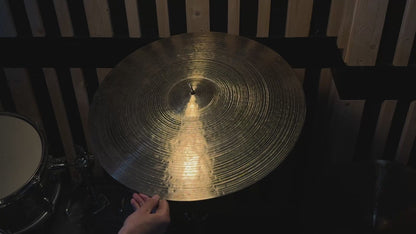 22" Nefertiti 2385g