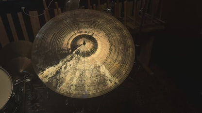 21" Gregory Hutchinson Signature Series 2184g