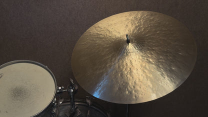20" Nefertiti 1983g